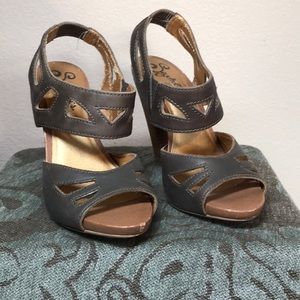 Seychelles leather shoes. Size 6